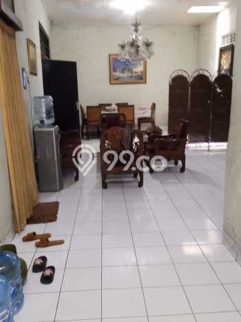 Siap Huni Rumah Mewah 7 Kamar di Senen Dekat ke Mana Pun Siap Huni Rumah Mewah 7 Kamar di Senen Dekat ke Mana Pun