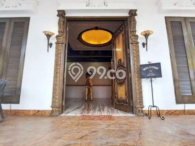 Rumah Mewah Dijual LT 810m2 di Menteng, Jakarta Pusat Rumah Mewah Dijual LT 810m2 di Menteng, Jakarta Pusat