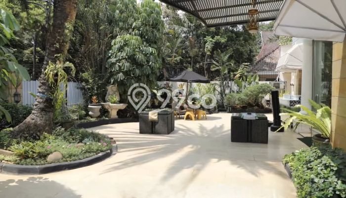 Siap Huni Hunian Elit 6 Kamar di Menteng Dekat ke Mana Saja Siap Huni Hunian Elit 6 Kamar di Menteng Dekat ke Mana Saja
