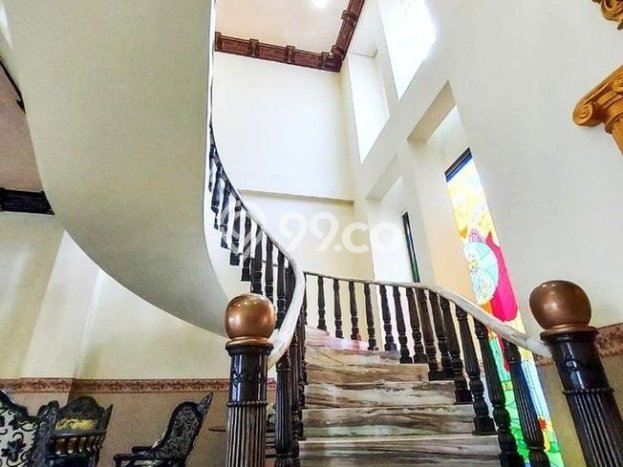 Rumah Mewah Dijual LT 810m2 di Menteng, Jakarta Pusat Rumah Mewah Dijual LT 810m2 di Menteng, Jakarta Pusat