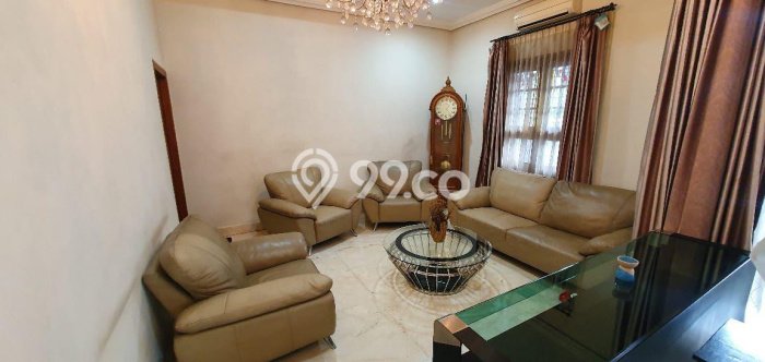 Dijual Rumah Premium dengan Fasilitas Sekitar Komplit di Menteng, Jakarta Pusat Dijual Rumah Premium dengan Fasilitas Sekitar Komplit di Menteng, Jakarta Pusat