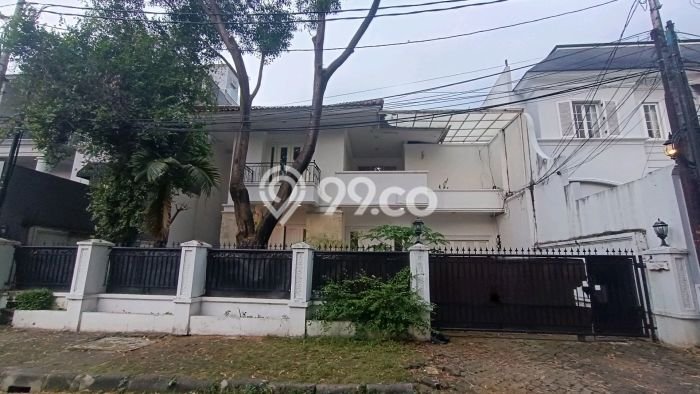 Hot Offer Hunian Premium Ideal dan Luas di Menteng, Jakarta Pusat Hot Offer Hunian Premium Ideal dan Luas di Menteng, Jakarta Pusat