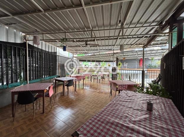 Hunian Mewah LB 350m2 Siap Pakai Desain Elegan di Grogol, Jakarta Barat Hunian Mewah LB 350m2 Siap Pakai Desain Elegan di Grogol, Jakarta Barat