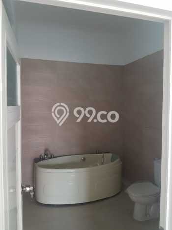 Rumah Luxury Modern Tanpa Renovasi di Ragunan Jakarta Selatan Rumah Luxury Modern Tanpa Renovasi di Ragunan Jakarta Selatan