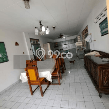 Dijual Rumah Premium dengan Fasilitas Sekitar Lengkap di Menteng, Jakarta Pusat Dijual Rumah Premium dengan Fasilitas Sekitar Lengkap di Menteng, Jakarta Pusat