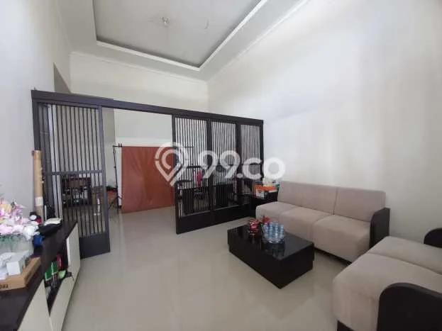 Dijual Rumah Strategis Bagus Punya 2 KT di Sukolilo Surabaya SHM Dijual Rumah Strategis Bagus Punya 2 KT di Sukolilo Surabaya SHM