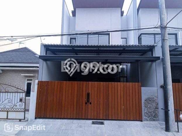 Dijual Rumah Mewah Elegan Dengan View Cantik di Mulyosari, Surabaya Dijual Rumah Mewah Elegan Dengan View Cantik di Mulyosari, Surabaya