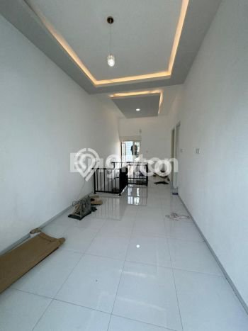 Jual Rumah Bagus Siap Huni LB 150m2 di Kenjeran, Surabaya Jual Rumah Bagus Siap Huni LB 150m2 di Kenjeran, Surabaya
