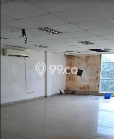 Ruko Disewa di Jakarta Selatan dengan LB 1m2 Area Komersial Ramai Ruko Disewa di Jakarta Selatan dengan LB 1m2 Area Komersial Ramai