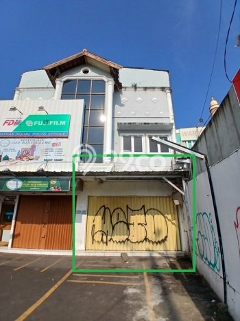 Disewakan Ruko di Pusat Kota Jakarta Timur Ramai Strategis Disewakan Ruko di Pusat Kota Jakarta Timur Ramai Strategis