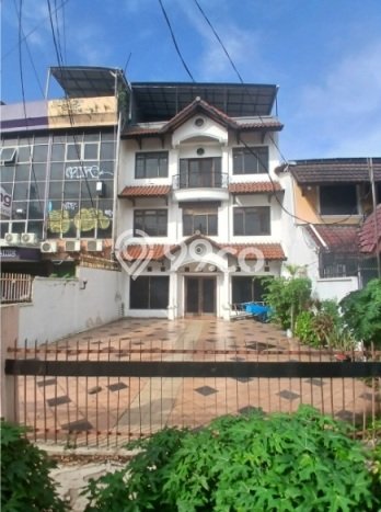 Disewakan Komersial di Pusat Kota Jakarta Selatan Ramai Strategis Disewakan Komersial di Pusat Kota Jakarta Selatan Ramai Strategis