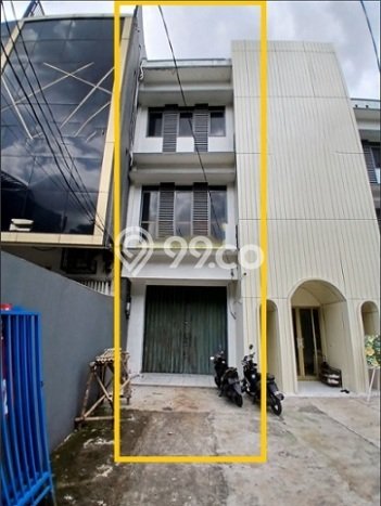Unit Ruko Paling Strategis di Kebayoran Lama Jakarta Selatan dengan LB 1m2 Unit Ruko Paling Strategis di Kebayoran Lama Jakarta Selatan dengan LB 1m2