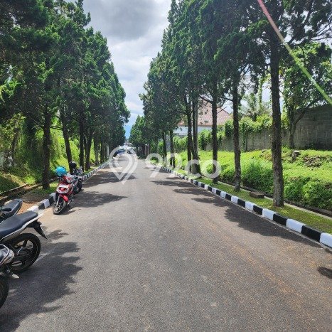 Tanah Investasi Dijual di Bandung Punya Luas 897m2 Tanah Investasi Dijual di Bandung Punya Luas 897m2