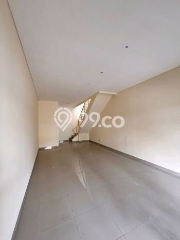 Ruko Disewa di Tangerang dengan LB 172m2 Area Komersial Ramai Ruko Disewa di Tangerang dengan LB 172m2 Area Komersial Ramai