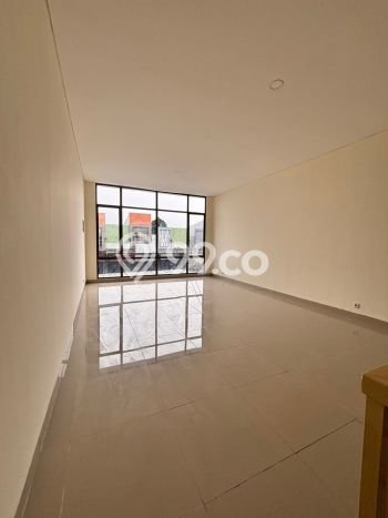 Ruko Disewa di Tangerang dengan LB 172m2 Area Komersial Ramai Ruko Disewa di Tangerang dengan LB 172m2 Area Komersial Ramai
