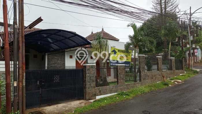 Rumah Elit Modern Siap Huni di Setra Indah Bandung Rumah Elit Modern Siap Huni di Setra Indah Bandung