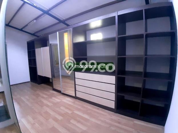 Jual Rumah Mewah Elegan Dengan View Cantik di Sayap Dago, Bandung Jual Rumah Mewah Elegan Dengan View Cantik di Sayap Dago, Bandung