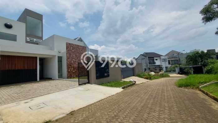 Hunian Mewah LB 330m2 Siap Pakai Desain Elegan di Setiabudi, Bandung Hunian Mewah LB 330m2 Siap Pakai Desain Elegan di Setiabudi, Bandung