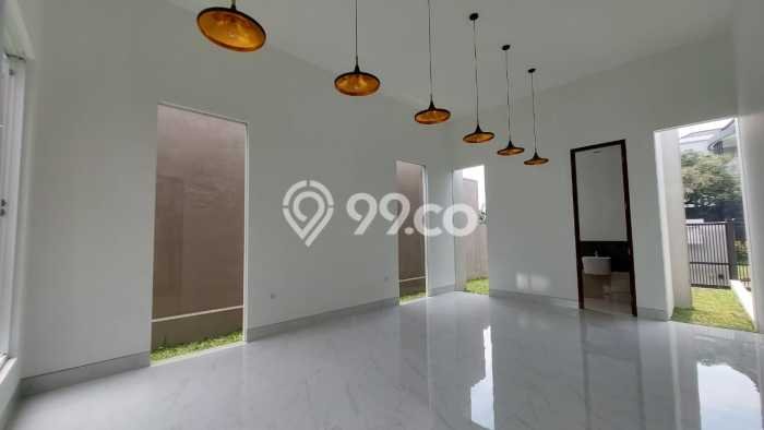 Hunian Mewah LB 330m2 Siap Pakai Desain Elegan di Setiabudi, Bandung Hunian Mewah LB 330m2 Siap Pakai Desain Elegan di Setiabudi, Bandung