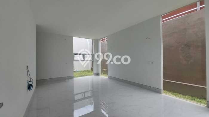 Hunian Mewah LB 330m2 Siap Pakai Desain Elegan di Setiabudi, Bandung Hunian Mewah LB 330m2 Siap Pakai Desain Elegan di Setiabudi, Bandung
