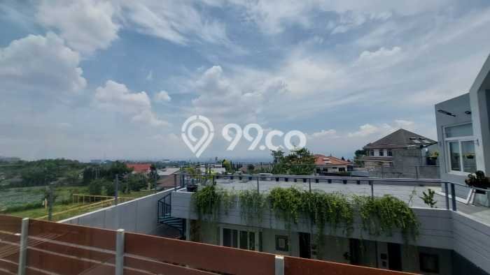 Hunian Mewah LB 330m2 Siap Pakai Desain Elegan di Setiabudi, Bandung Hunian Mewah LB 330m2 Siap Pakai Desain Elegan di Setiabudi, Bandung