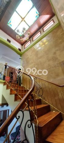 Rumah Modern di Antapani, Bandung, LT 160m2m² Bangunan 150m2m² Rumah Modern di Antapani, Bandung, LT 160m2m² Bangunan 150m2m²