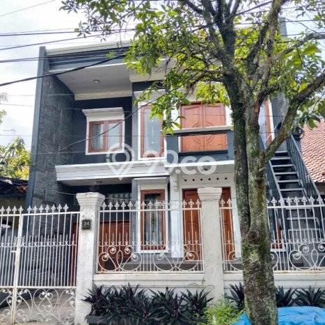 Rumah sewa siap pakai 5 KT di Supratman, Bandung Rumah sewa siap pakai 5 KT di Supratman, Bandung