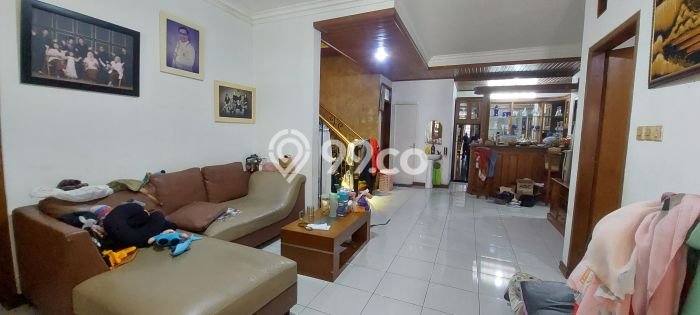 Rumah Modern di Antapani, Bandung, LT 160m2m² Bangunan 150m2m² Rumah Modern di Antapani, Bandung, LT 160m2m² Bangunan 150m2m²