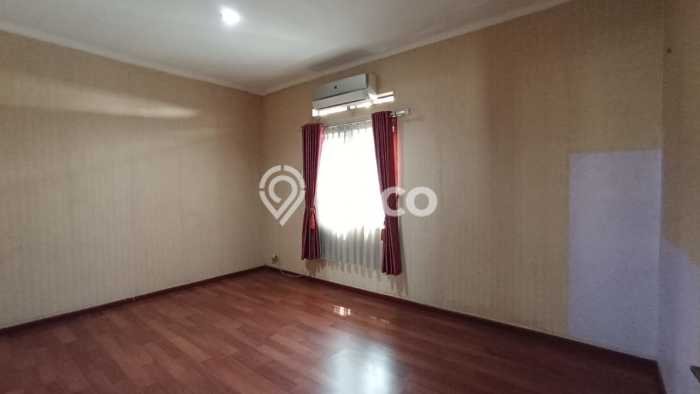For Sale Rumah 3 Kamar Lokasi Strategis Nyaman dan Strategis di Antapani For Sale Rumah 3 Kamar Lokasi Strategis Nyaman dan Strategis di Antapani