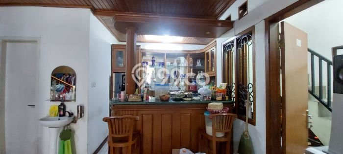 Rumah Modern di Antapani, Bandung, LT 160m2m² Bangunan 150m2m² Rumah Modern di Antapani, Bandung, LT 160m2m² Bangunan 150m2m²