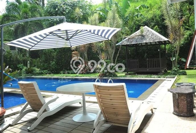 Ready to Use! Premium House LT 608m2 Desain Elegan di Dago Pakar Ready to Use! Premium House LT 608m2 Desain Elegan di Dago Pakar