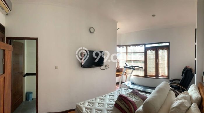 Unit Kost Dijual di Sayap Dago dengan 41 Kamar Area Strategis Unit Kost Dijual di Sayap Dago dengan 41 Kamar Area Strategis