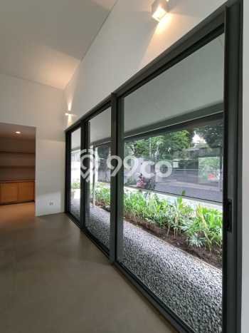 Rumah Luxury Modern Siap Huni di Hegarmanah Bandung Rumah Luxury Modern Siap Huni di Hegarmanah Bandung
