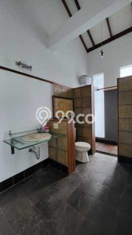 Jual Rumah Luas Megah Dengan View Cantik di Dago Pakar, Bandung Jual Rumah Luas Megah Dengan View Cantik di Dago Pakar, Bandung
