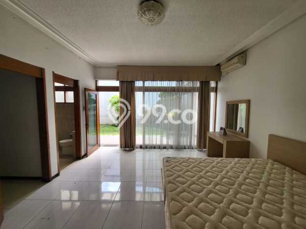 Jual Rumah Luas Megah Dengan View Cantik di Setra Sari, Bandung Jual Rumah Luas Megah Dengan View Cantik di Setra Sari, Bandung