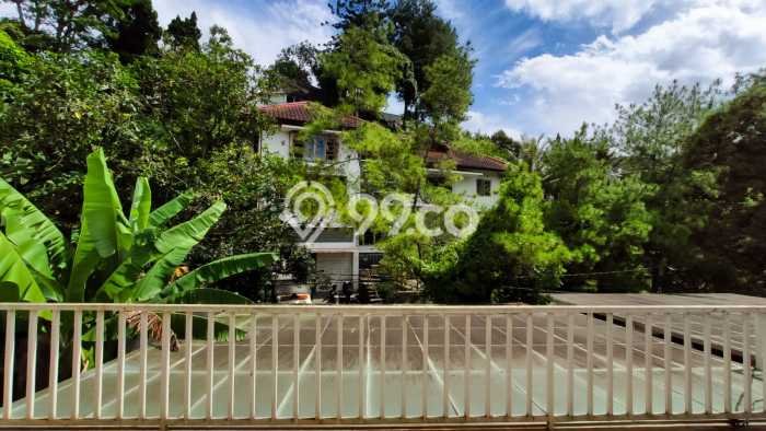 Hunian Elit LB 350m2 Siap Huni Desain Elegan di ciumbuleuit, Bandung Hunian Elit LB 350m2 Siap Huni Desain Elegan di ciumbuleuit, Bandung