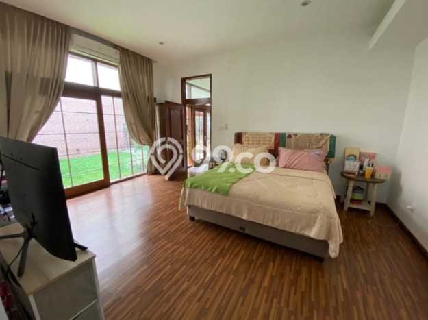 Rumah Luxury Modern Tanpa Renovasi di Setra Sari Bandung Rumah Luxury Modern Tanpa Renovasi di Setra Sari Bandung
