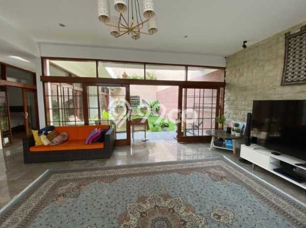 Rumah Luxury Modern Tanpa Renovasi di Setra Sari Bandung Rumah Luxury Modern Tanpa Renovasi di Setra Sari Bandung