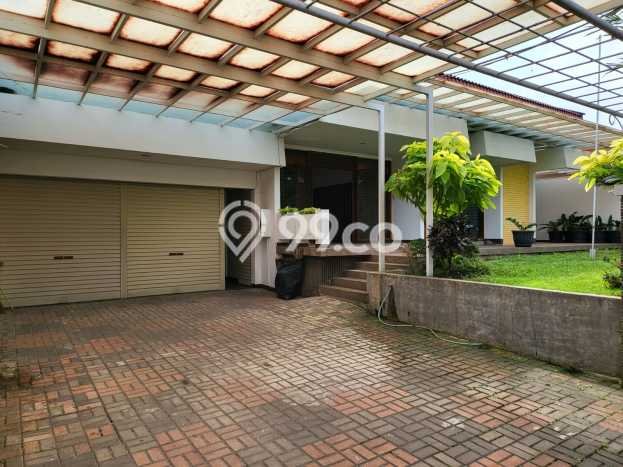 Jual Rumah Luas Megah Dengan View Cantik di Setra Sari, Bandung Jual Rumah Luas Megah Dengan View Cantik di Setra Sari, Bandung
