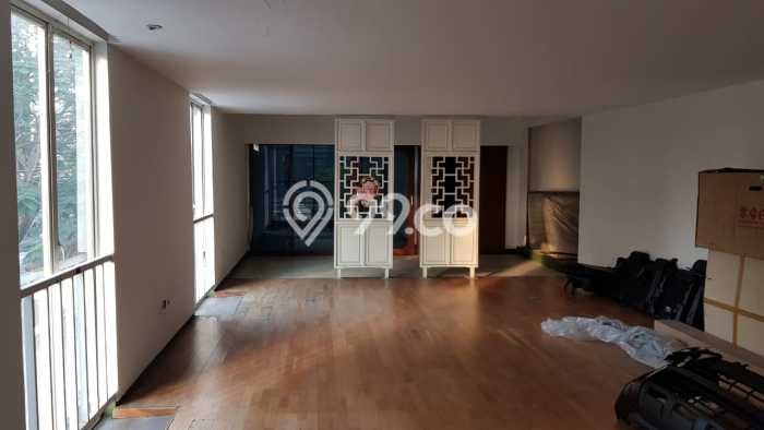 Kantor Dijual di Prime Area Bandung Luas 1500m2 Kantor Dijual di Prime Area Bandung Luas 1500m2