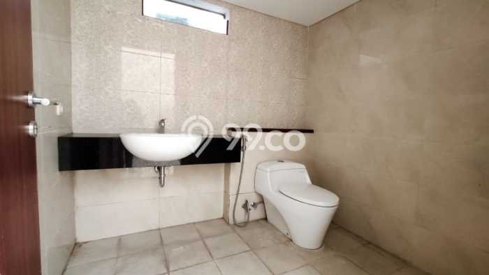 Hunian Elit LB 350m2 Siap Huni Desain Elegan di ciumbuleuit, Bandung Hunian Elit LB 350m2 Siap Huni Desain Elegan di ciumbuleuit, Bandung