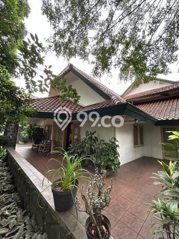 Rumah Elit Modern Siap Huni di Sayap Dago Bandung Rumah Elit Modern Siap Huni di Sayap Dago Bandung