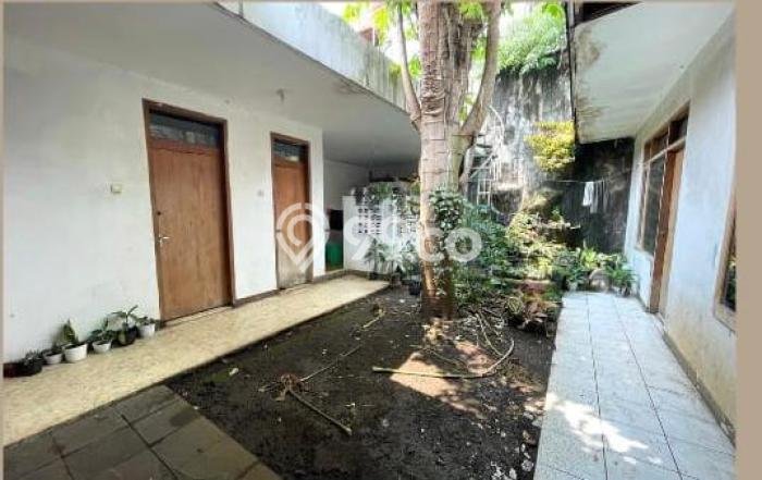 Hunian Elit LB 300m2 Siap Huni Desain Elegan di Pasteur, Bandung Hunian Elit LB 300m2 Siap Huni Desain Elegan di Pasteur, Bandung