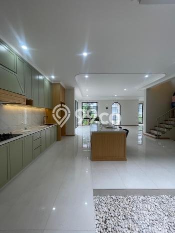 Rumah Elit LB 330m2 Siap Huni Desain Elegan di BSD, Tangerang Rumah Elit LB 330m2 Siap Huni Desain Elegan di BSD, Tangerang