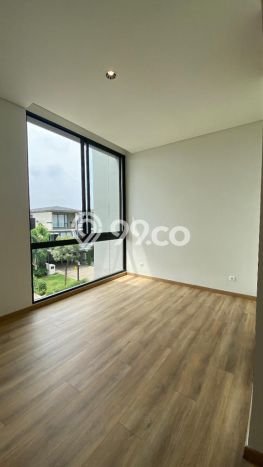 For Sale! Luxury House LT 465m2 Desain Elegan di BSD For Sale! Luxury House LT 465m2 Desain Elegan di BSD