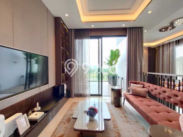 Rumah Elit Modern Tanpa Renovasi di BSD Tangerang Rumah Elit Modern Tanpa Renovasi di BSD Tangerang