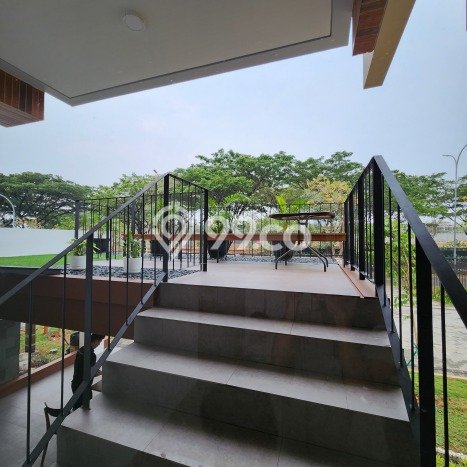 Jual Rumah Luas Elegan Dengan View Cantik di BSD, Tangerang Jual Rumah Luas Elegan Dengan View Cantik di BSD, Tangerang