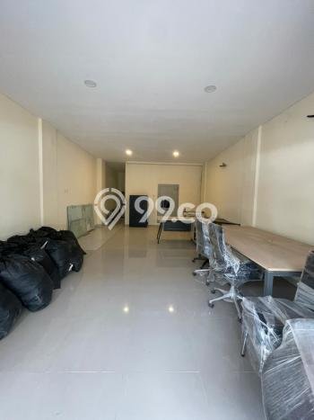 Ruko Premium Kawasan , Luas 150m2m², Area Bisnis, Tingkat Keramaian Tinggi Ruko Premium Kawasan , Luas 150m2m², Area Bisnis, Tingkat Keramaian Tinggi