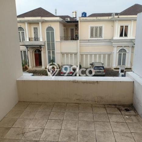 Rumah Elit Modern Tanpa Renovasi di BSD Tangerang Rumah Elit Modern Tanpa Renovasi di BSD Tangerang