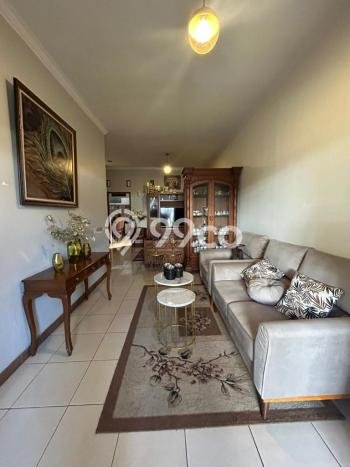 Rumah Luas Asri 4 KT Siap Pakai di Buah Batu Bandung Rumah Luas Asri 4 KT Siap Pakai di Buah Batu Bandung